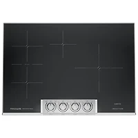 Surface de cuisson à induction de 31 po à 4 éléments Professional de Frigidaire (PCCI3080AF) - Acier inoxydable noir résistant aux taches