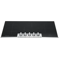 Surface de cuisson à induction de 37 po à 5 éléments Professional de Frigidaire (PCCI3680AF) - Acier inoxydable noir résistant aux taches