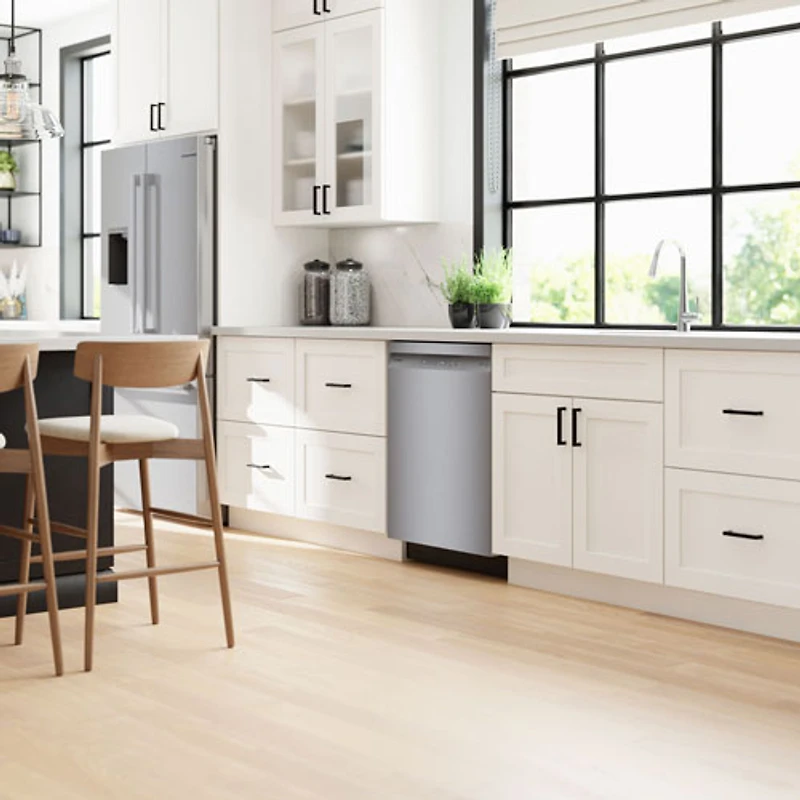 Lave-vaisselle encastrable 24 po 48dB série 300 de Bosch avec cuve en inox (SHE41CM5N) - Inox