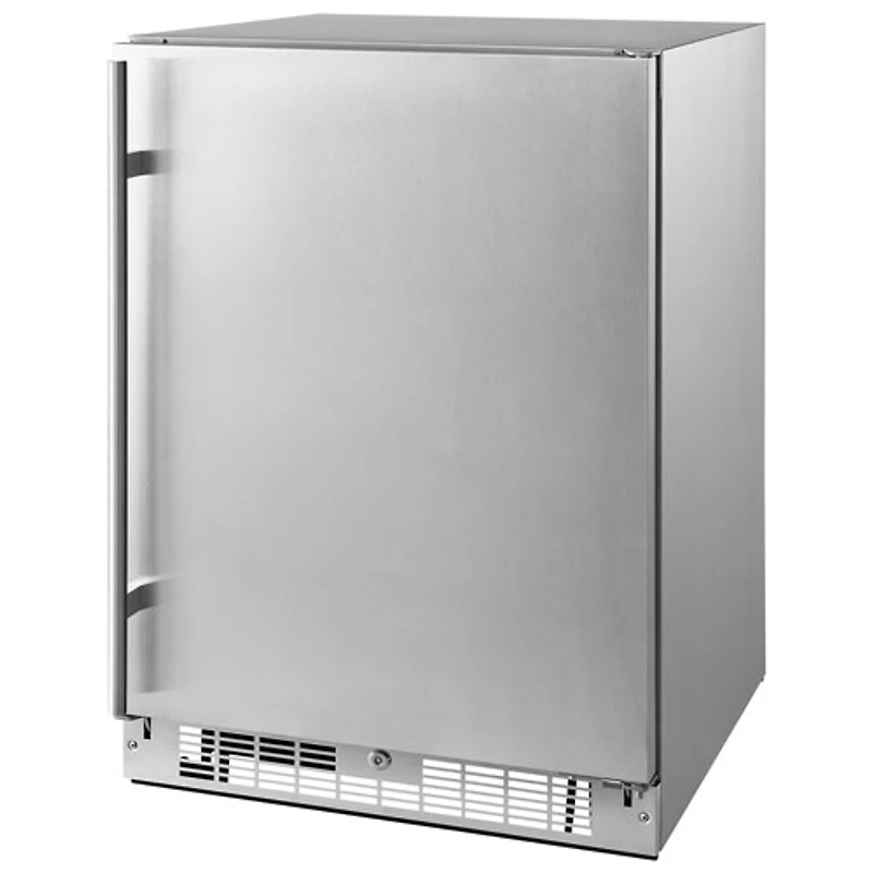 Réfrigérateur à boissons encastrable intérieur/extérieur 5,4 pi³ d'Insignia (NS-OCF55SS2-C) - Acier inoxydable