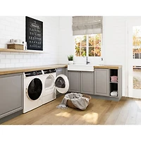 Bosch 500 Series 2.4 Cu. Ft. High Efficiency Compact Front Load Washer (WGB24600UC) - White