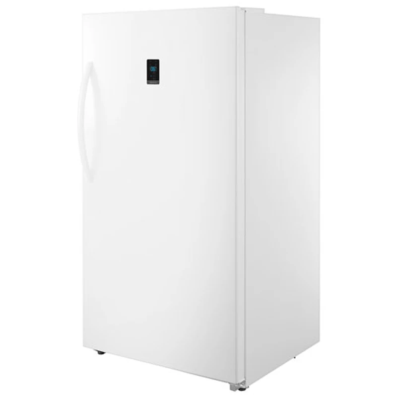 Congélateur vertical de garage de 17 pi³ d'Insignia (NS-UZ17WH0-C) - Blanc - Exclusivité de Best Buy