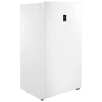 Congélateur vertical de garage de 17 pi³ d'Insignia (NS-UZ17WH0-C) - Blanc - Exclusivité de Best Buy