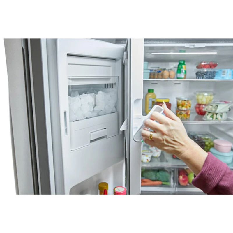 Réfrigérateur 2 portes 29,58 pi³ 36 po avec distributeur glaçons/eau de Whirlpool (WRFF3536SZ) - Inox