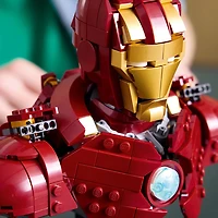 Ensemble de construction LEGO Super Hero : Le buste d'Iron Man MK 4 - 436 Pièces (76327)