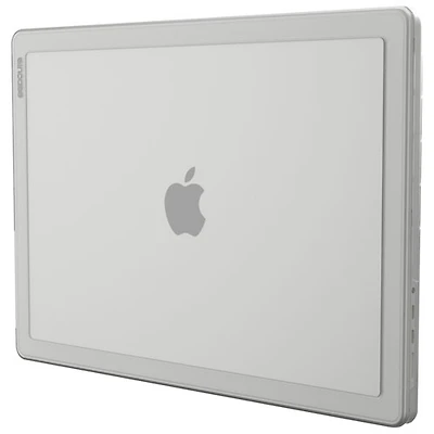 Étui rigide Edge d'Incase pour MacBook Pro de 16 po (2023) - Transparent