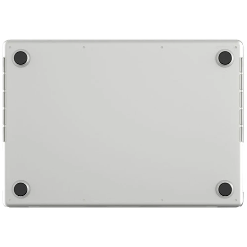 Étui rigide Edge d'Incase pour MacBook Pro de 16 po (2023) - Transparent