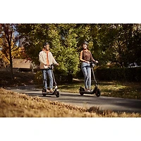 NIU KQi2 Pro Electric Scooter (300 W Motor / Up to 40km Range / 28 km/h Top Speed / 48V Battery) - White