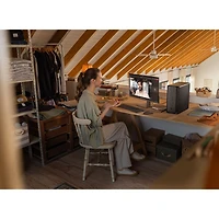 Ordinateur de bureau OmniDesk de HP - Noir (Ryzen 7 8700G d'AMD/RAM 16 Go/SSD 1 To) - Exclusivité Best Buy