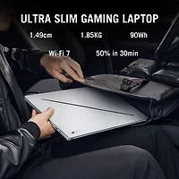Portable de jeu 16 po ROG Zephyrus G16 d'ASUS - Blanc platine (Core Ultra 9-285H d'Intel/RAM 64 Go/SSD 2 To/RTX 5080)