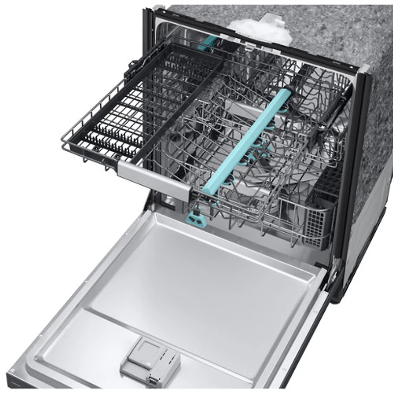 Lave-vaisselle encastrable 24 po 38 dB avec lavage IA et troisième panier de Samsung (DW90F89T0UMTAA) - Acier inoxydable noir mat