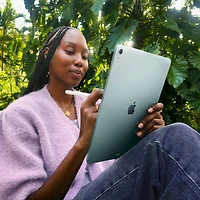 Apple iPad Air M3 11" 128GB with Wi-Fi 6E & 5G (7th Generation) - Starlight