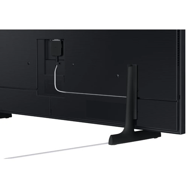 Téléviseur intelligent Tizen HDR QLED UHD 4K 43 po The Frame série LS03FA de Samsung (QN43LS03FAFXZC) - 2025