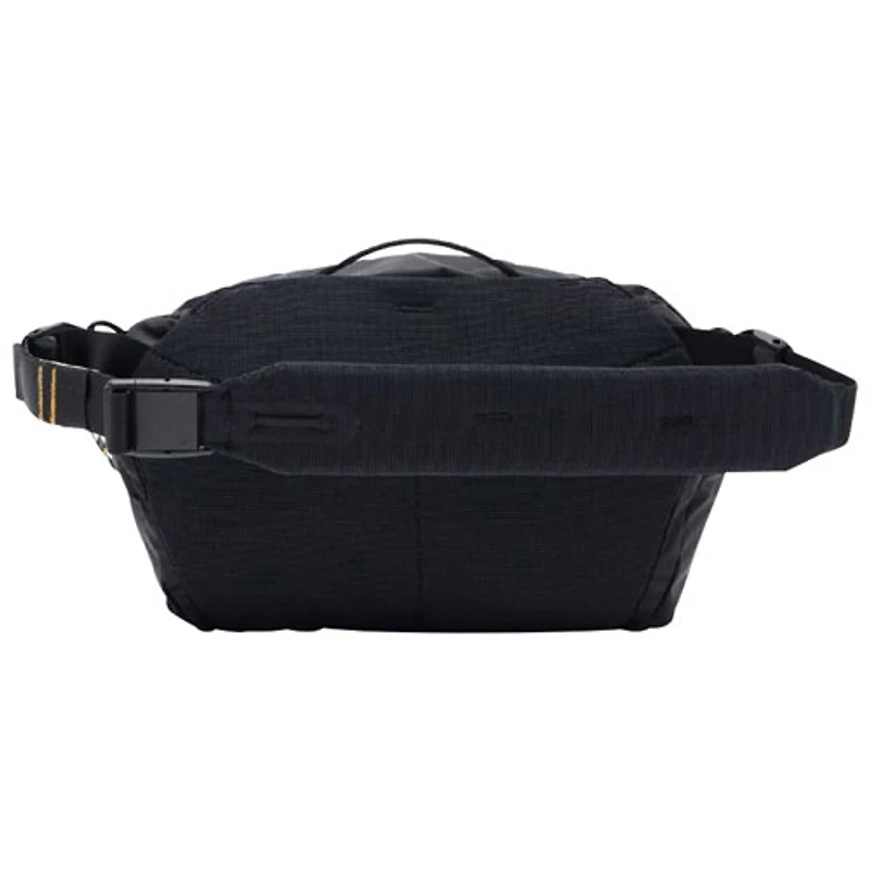 Peak Design Outdoor 7L Digital SLR Camera Sling Bag (BAS-7-BK-1) - Black