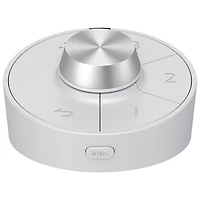 Moniteur de designer DEL IPS 5K 60 Hz de 27 po de BenQ avec temps de réponse gris à gris de 5 ms avec ports Thunderbolt 4 (PD2730S) - Argenté