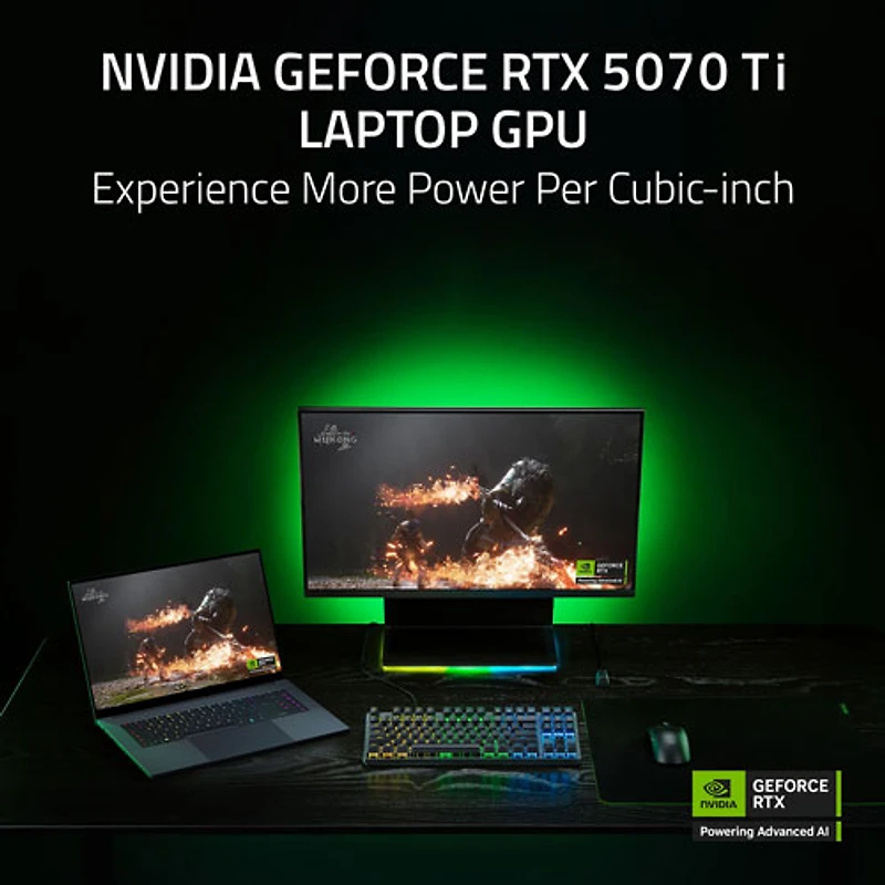 Portable Copilot+ PC de 16 po Blade de Razer - Noir (Ryzen AI 9 365 d’AMD/mémoire vive de 32 Go/disque SSD de 1 To/RTX 5070 Ti/Windows 11)