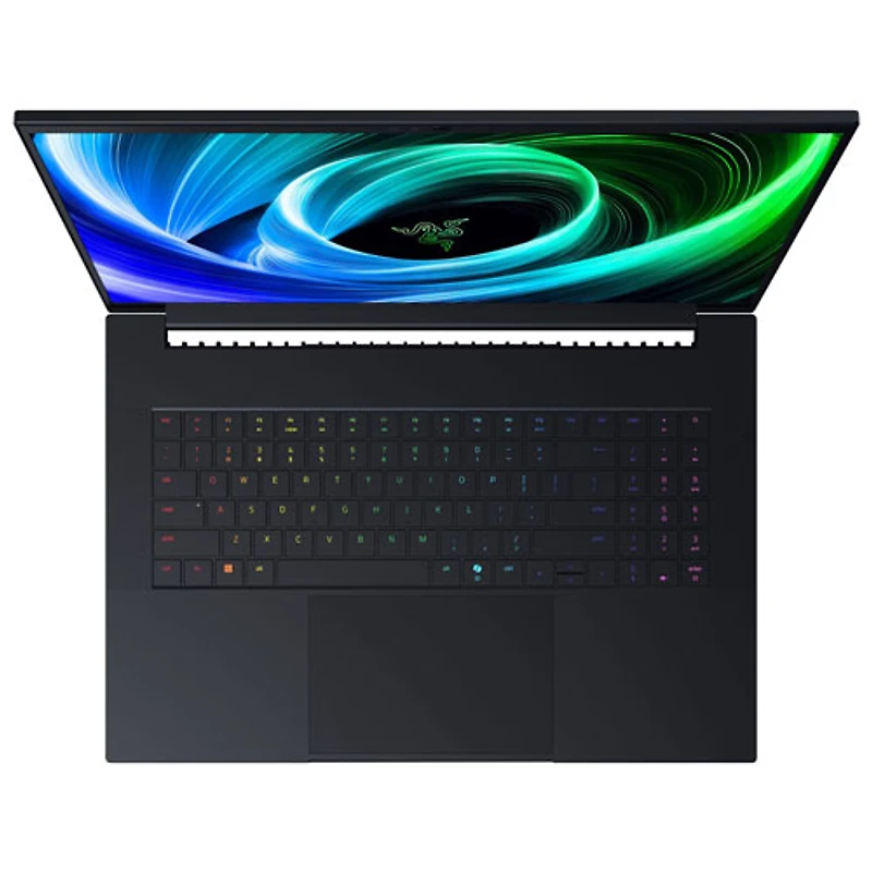 Portable de jeu de 18 po Blade de Razer - Noir (Core Ultra 9 275HX d'Intel/RAM 64 Go/SSD 4 To/RTX 5090)