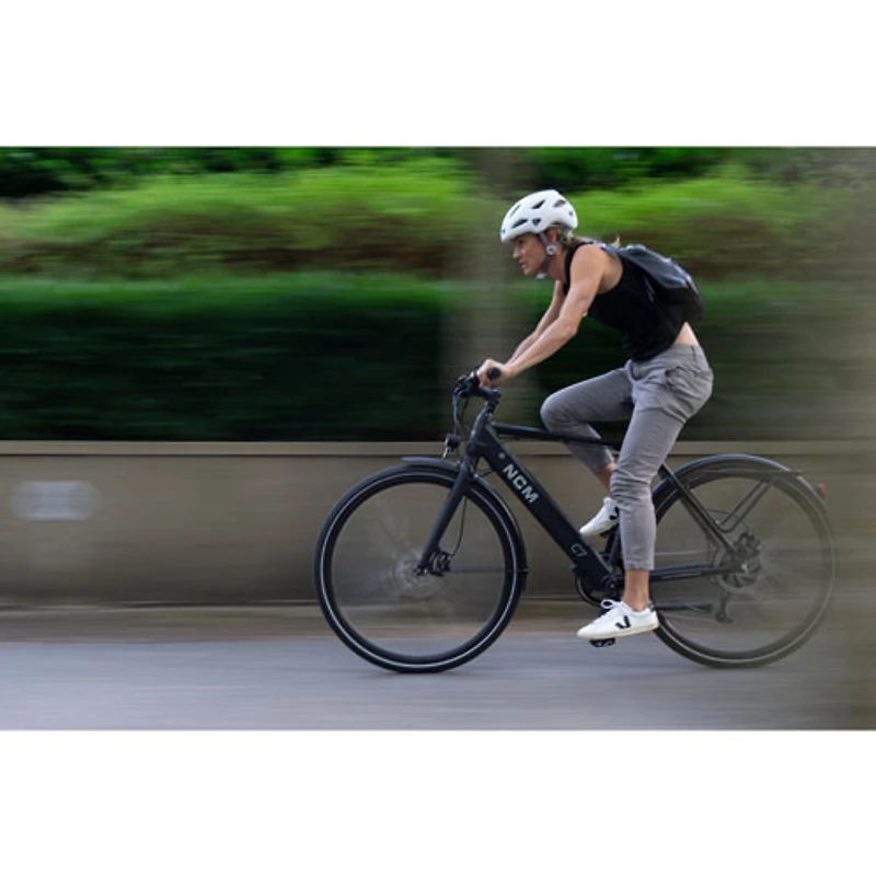NCM C7 Electric City Bike (350W Motor / Up to 97km Range / 32km/h Top Speed) - Medium - Matte Black