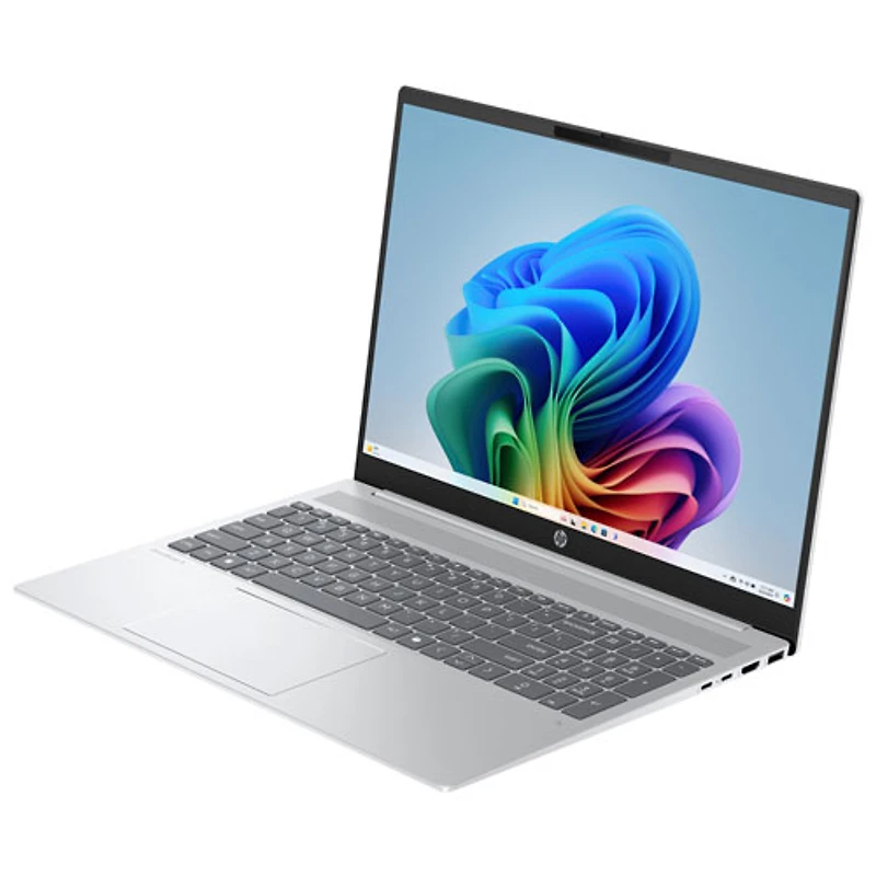 Portable DELO Copilot+ PC de 16 po OmniBook 5 de HP - Argent glacier (Core i5-1334U d'Intel/RAM 16 Go/SSD 512 Go/Windows 11)