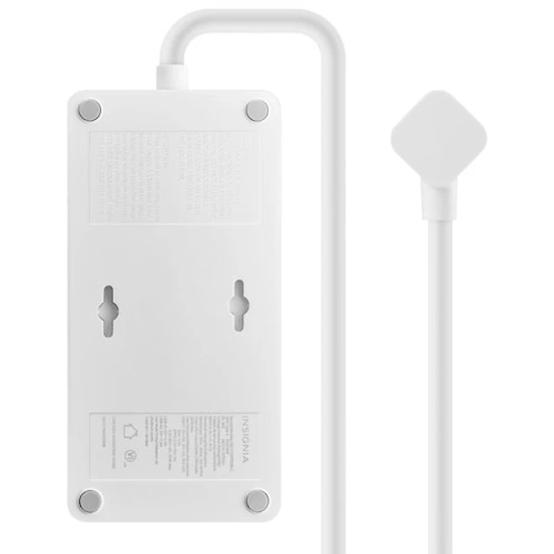 Insignia 4-Outlet 2-USB/1-USB-C Surge Protector - Only at Best Buy