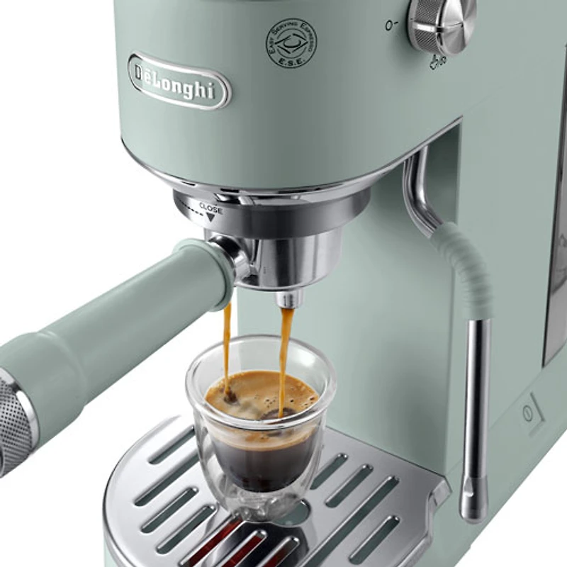 Machine à espresso manuelle Dedica Duo de De'Longhi - Vert