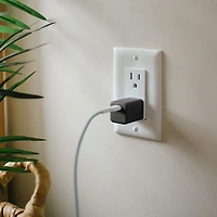 LOGiiX Vibrance 30W USB-C GaN PD Wall Charger - Black