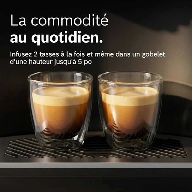 Machine à espresso automatique VeroCafe série 800 de Bosch avec système de lait et contenant à lait intégrés - Exclusivité Best Buy