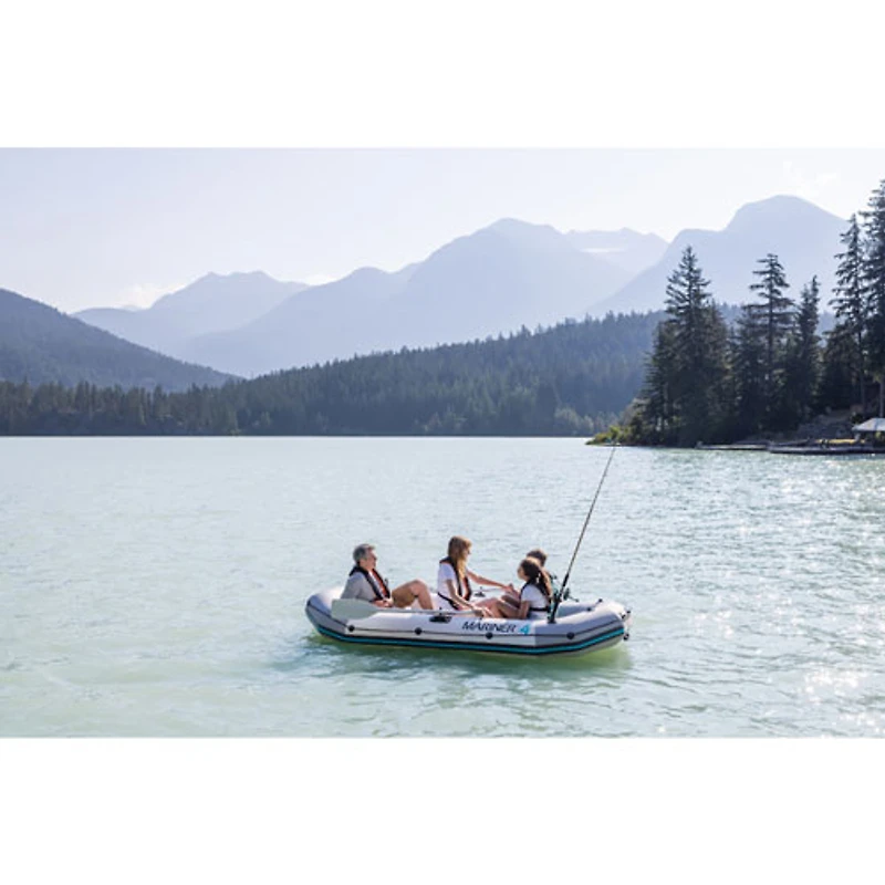 Bateau gonflable pour 4 personnes de 10,75 pi avec rames Mariner 4 d'Intex - Gris