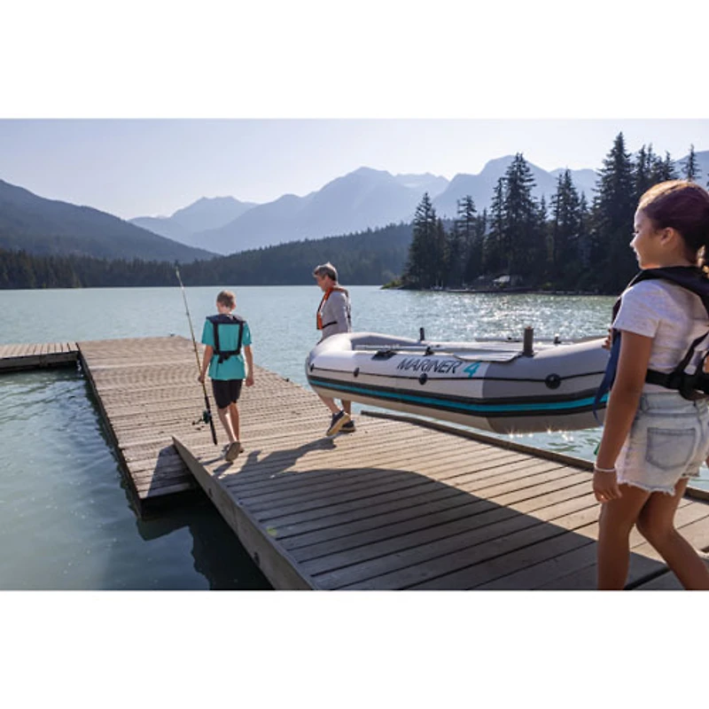 Bateau gonflable pour 4 personnes de 10,75 pi avec rames Mariner 4 d'Intex - Gris