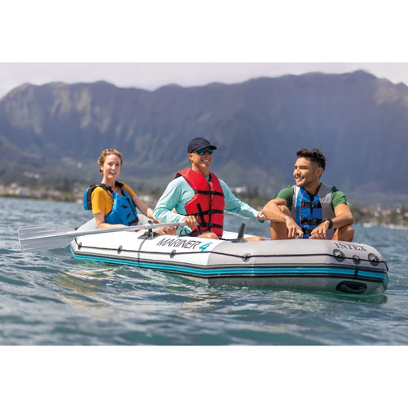 Bateau gonflable pour 4 personnes de 10,75 pi avec rames Mariner 4 d'Intex - Gris