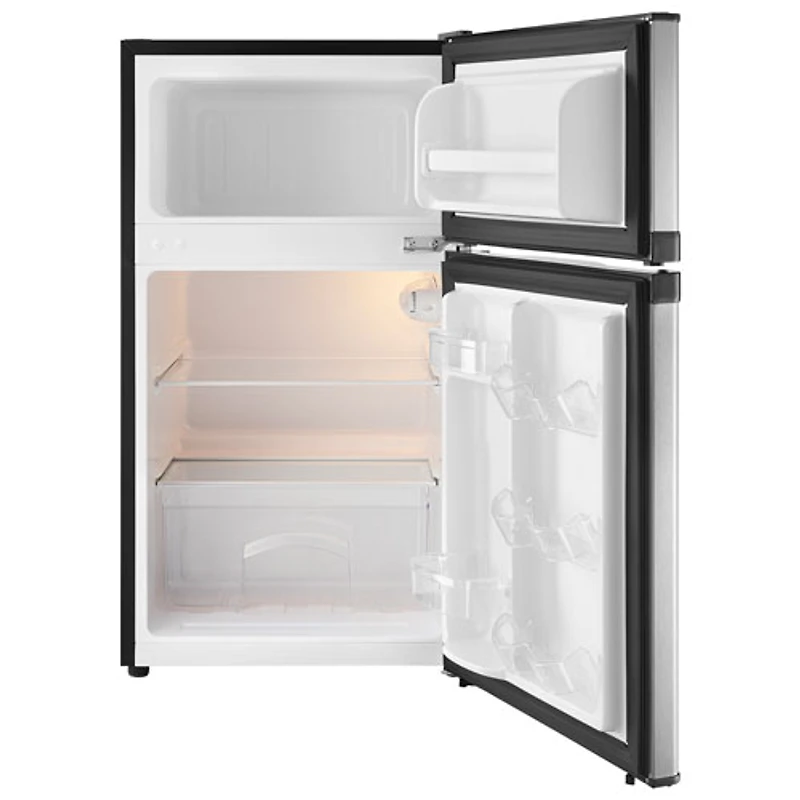 Réfrigérateur compact autonome à congélateur supérieur 3,1 pi³ d'Insignia (NS-CF30TMSS6-C) - Aspect acier inoxydable