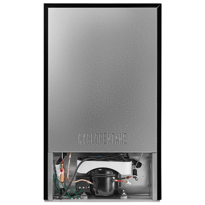 Réfrigérateur de bar autonome de 4,4 pi³ d'Insignia (NS-CF44SS6-C) - Aspect acier inoxydable - Exclusivité Best Buy