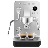 Machine à espresso manuelle MiniExpress de Smeg - Noir mat