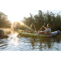Kayak gonflable de 10 pi pour 2 personnes Explorer K2 d'Intex - Jaune