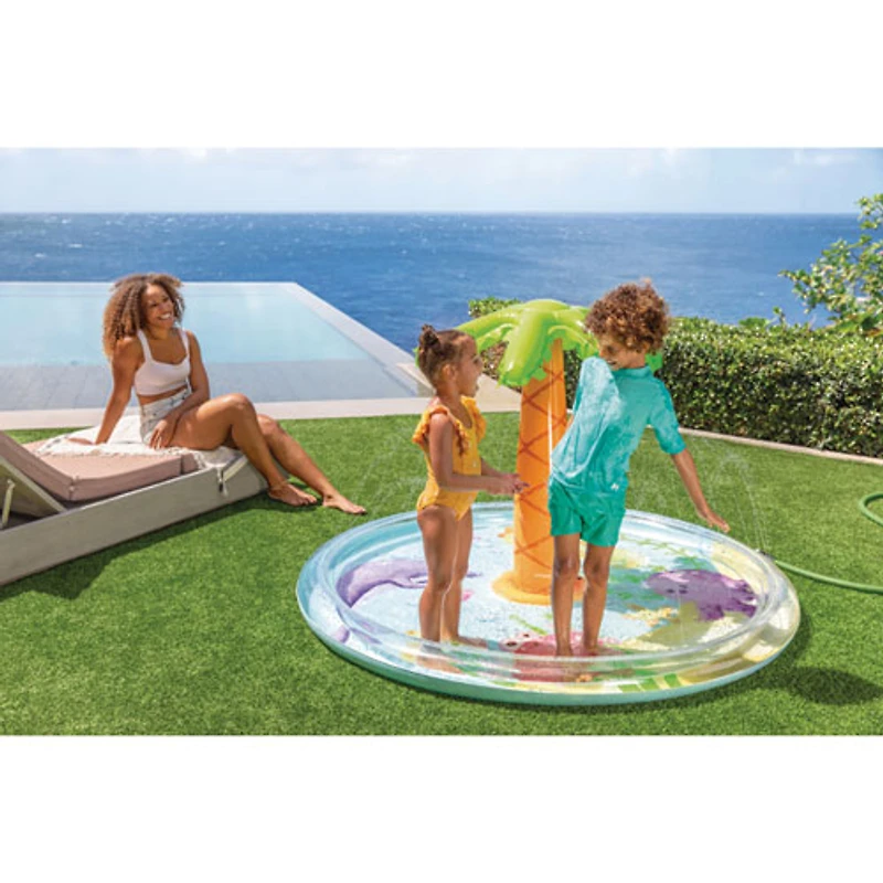 Piscine avec palmier arroseur pour enfants d'Intex