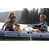 Bateau gonflable de 9,75 pi pour 3 personnes avec rames Mariner d'Intex - Bleu