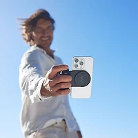 ShiftCam SnapGrip Pro Magnetic Smartphone Battery Grip - Midnight