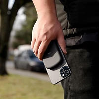 LOGiiX Vibrance Piston Power 5000 mAh Power Bank with MagSafe - Black