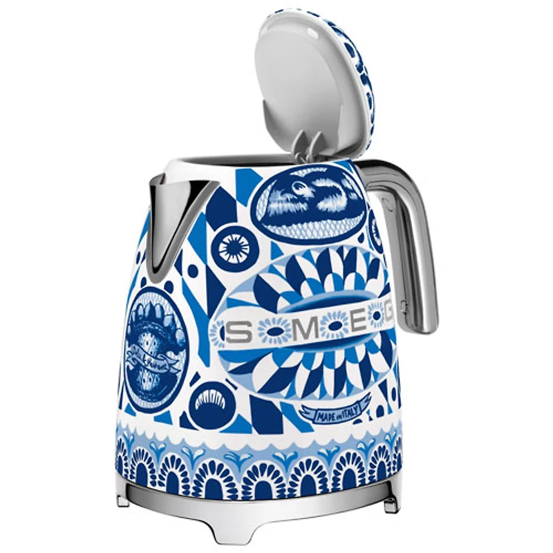 Smeg 50's Style Electric Kettle - 1.7L - Dolce & Gabanna Collection - Blue Mediterraneo