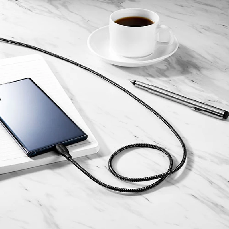 Câble tissé USB-C à USB-A de 1,2 m (3,9 pi) d'Insignia (NS-MCA421C2-C) - Paquet de 2 - Anthracite - Exclusivité Best Buy