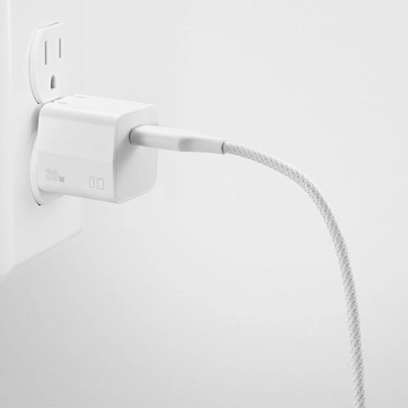 Insignia 20W USB-C Wall Charger Kit (NS-MW320C1W24B-C) - White - Only at Best Buy