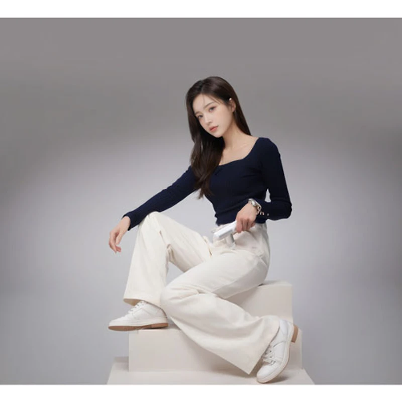 Appareil de massage 3 portatif à percussions Mini 3 de KICA - Argent