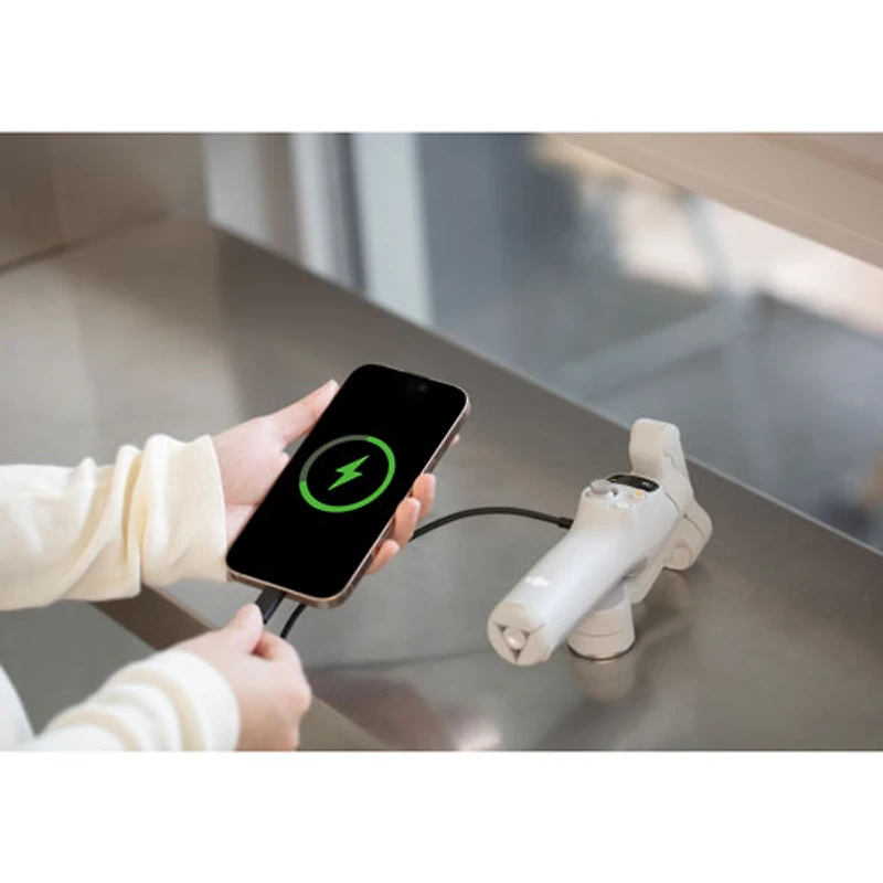 Stabilisateur à cardan Osmo Mobile 7 de DJI pour téléphone intelligent - Gris pâle