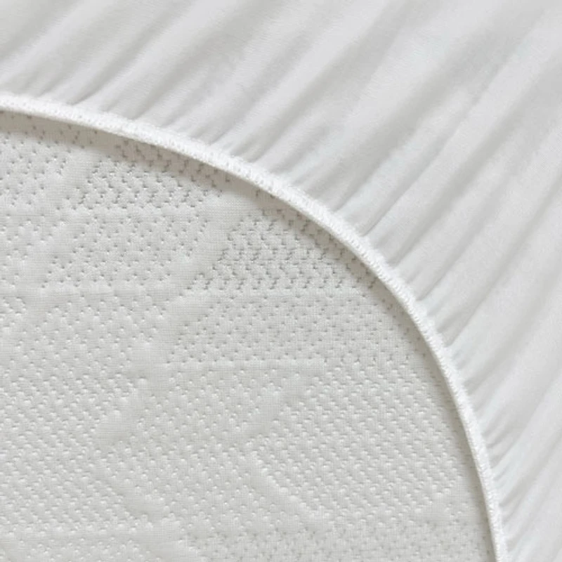 Matelas pour lit de bébé antibactérien et perméable à l'air avec protège-matelas Cooltech de Simmons