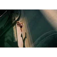 Montre intelligente Bluetooth de 47 mm Forerunner 970 de Garmin pour la course - Blanc/Jaune vif translucide