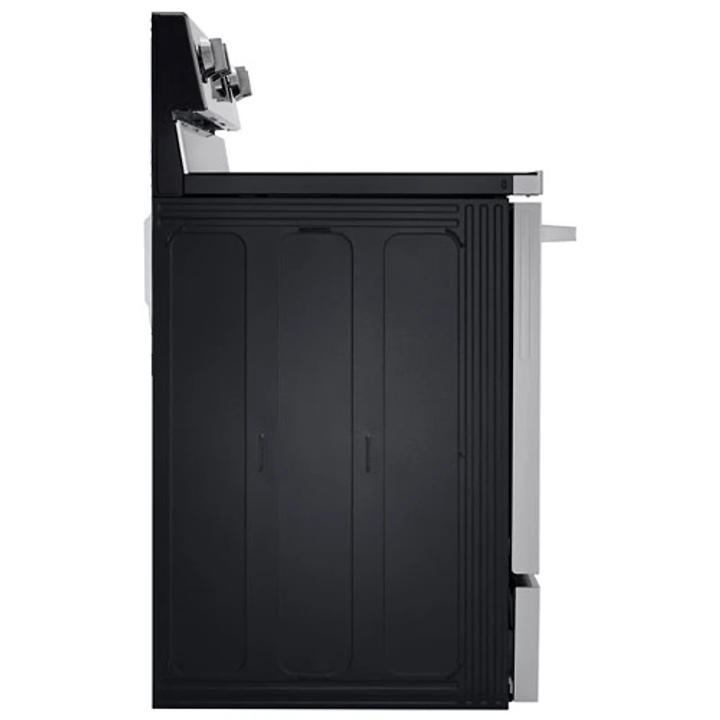 Cuisinière électrique autonome à 5 éléments avec convection véritable et friture à air chaud 6,3 pi³ 30 po de LG (LREN6325XE) - Inox