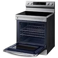 Cuisinière électrique autonome à 5 éléments avec ventilateur à convection et friture à air chaud 6,3 pi³ 30 po de Samsung (NE63A6515SS/AC) - Inox