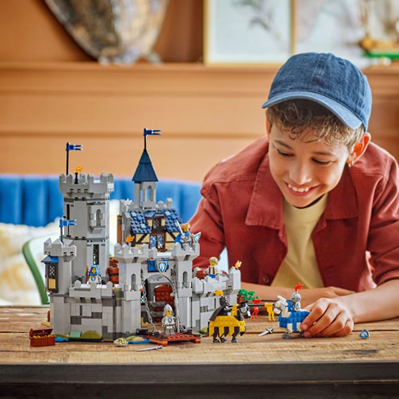 LEGO Creator : Le château médiéval du chevalier 3-en-1 - 1371 pièces (31168)