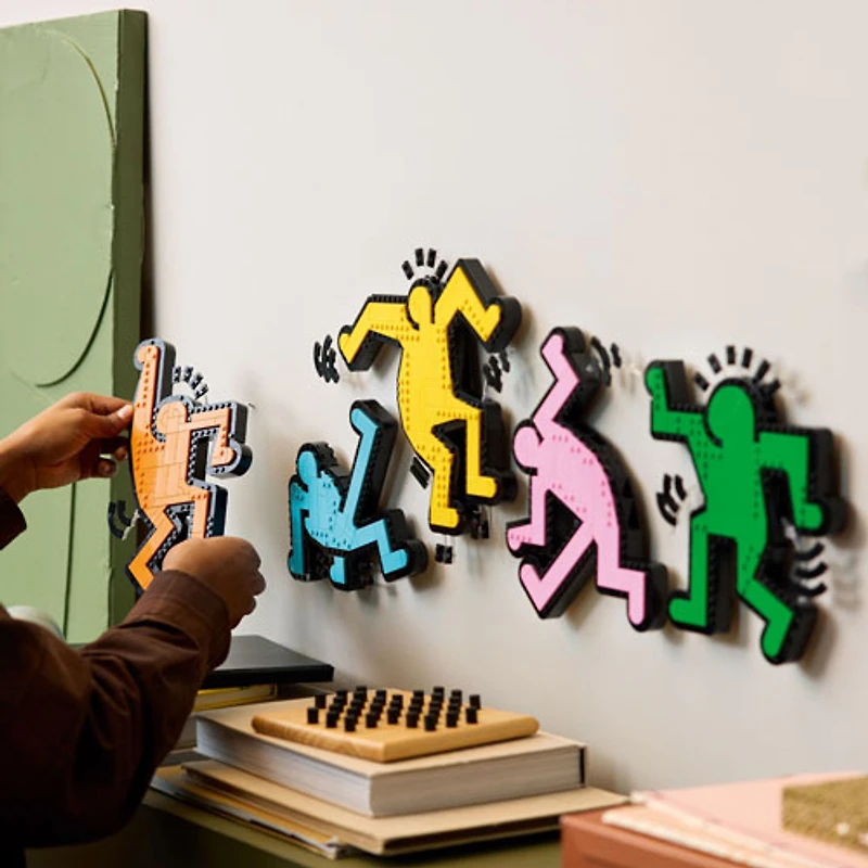 LEGO ART: Keith Haring – Dancing Figures - 1773 Pieces (31216)