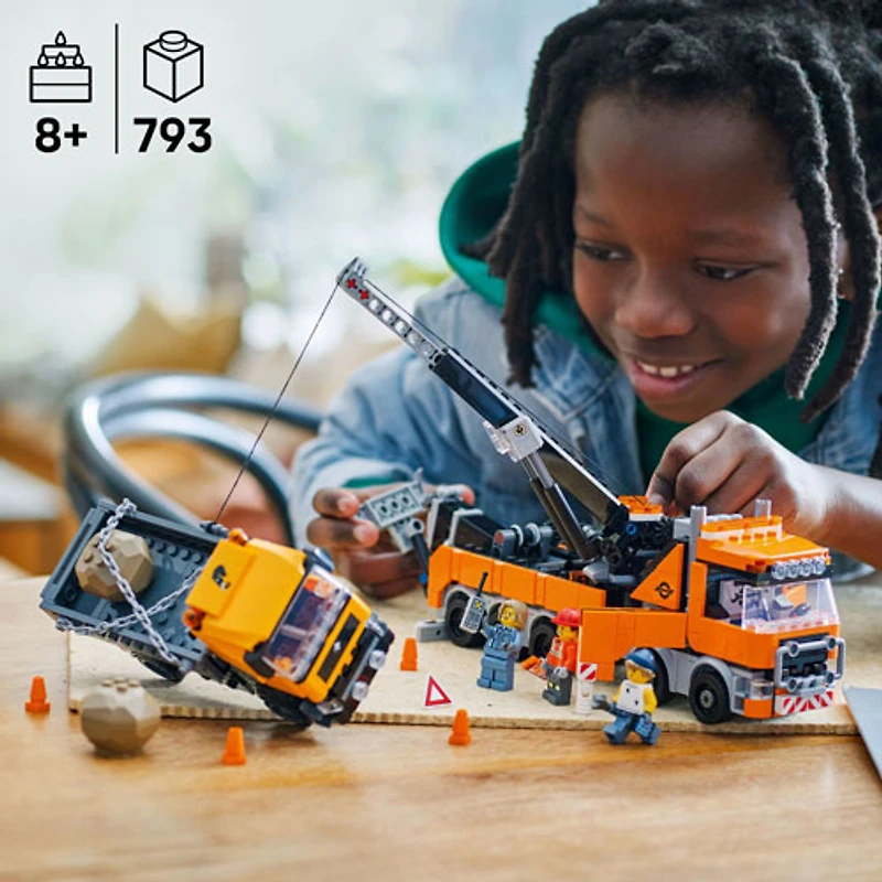 LEGO City Big Vehicles : La dépanneuse robuste avec grue - 793 pièces (60467)